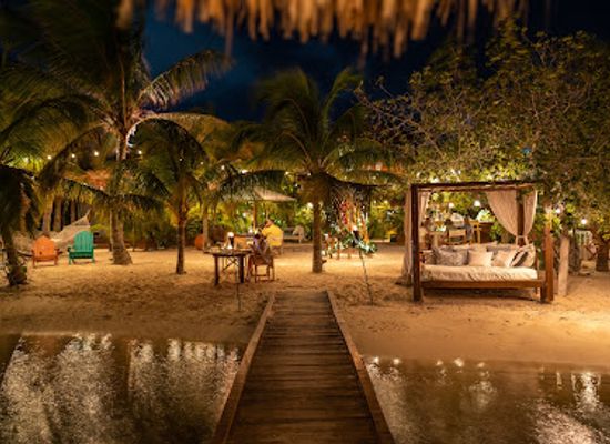 aruba/natural-pool/restaurant/the-old-man-and-the-sea-restaurant