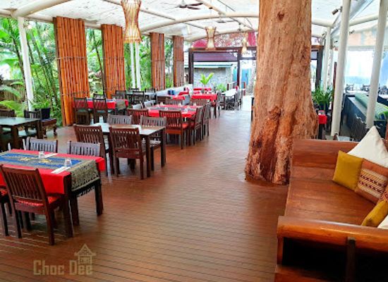 australia/cairns/palm-cove/restaurant/choc-dee-thai-restaurant