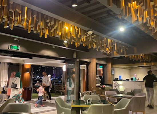 egypt/alexandria/stanley/restaurant/malakite-restaurant