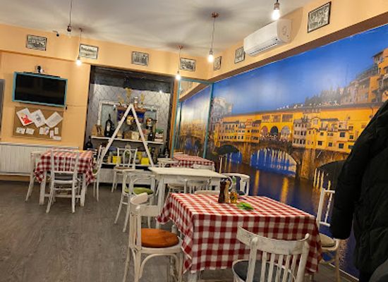 hungary/debrecen/restaurant/altin-pizza