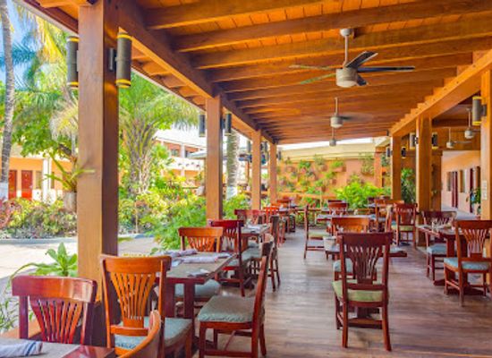 belize/belize-city/restaurant/biltmore-bistro-restaurant-jaguar-bar