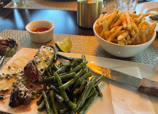 new-york/fire-island/restaurant/pines-bistro