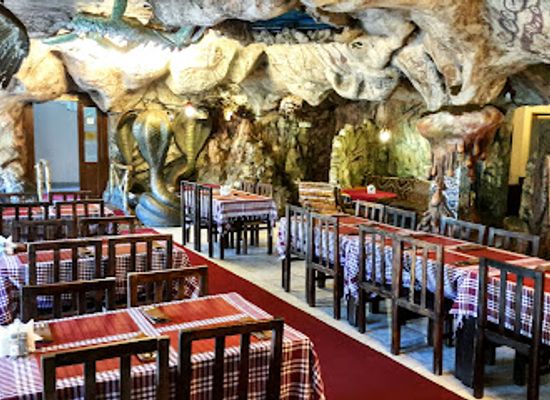 mongolia/khar-nuur/restaurant/gobi-cave-turkish-restaurant