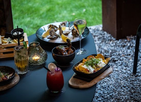 belgium/bruges/minnewater/restaurant/in-the-mood-dinner-in-the-park