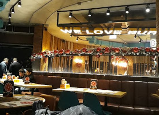 lebanon/broummana/restaurant/roadster-diner-s