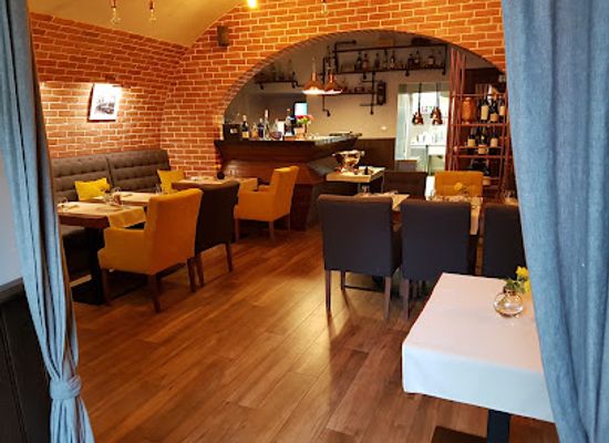 poland/lublin/stare-miasto/restaurant/chapter-one-by-piotr-kwiatosz-restauracja-private-dining
