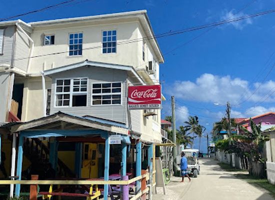 belize/caye-caulker/restaurant/maggie-s-sunset-kitchen