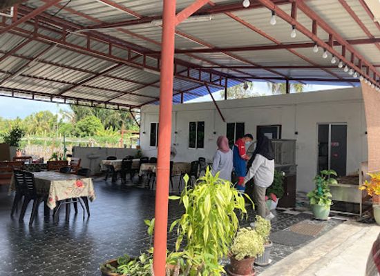 brunei/sungai-liang/restaurant/warong-sri-rezki