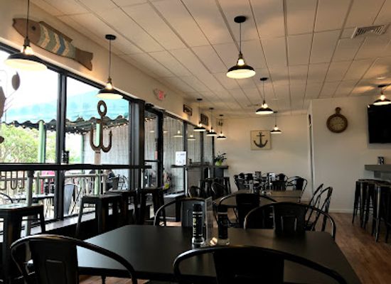 new-york/montauk/restaurant/mtk-lobster-house