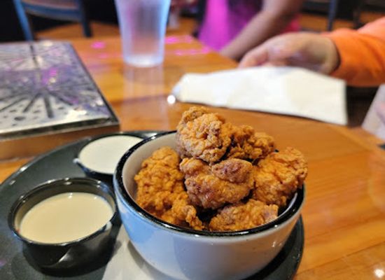 alabama/mobile/spring-hill/restaurant/walk-on-s-sports-bistreaux-mobile-restaurant