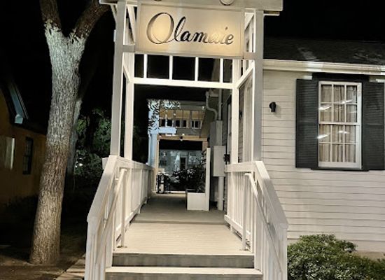 texas/austin/restaurant/olamaie