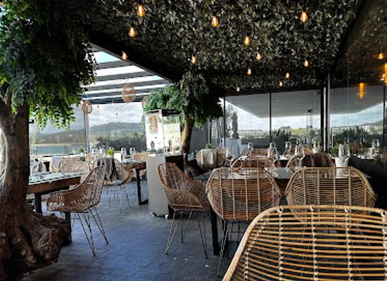 portugal/viana-do-castelo/restaurant/cerqueira-s-lounge-restaurant