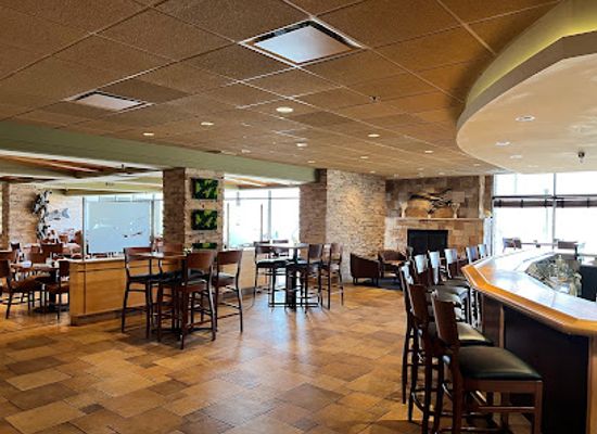wisconsin/coulee-region/restaurant/three-rivers-river-view-restaurant-bar