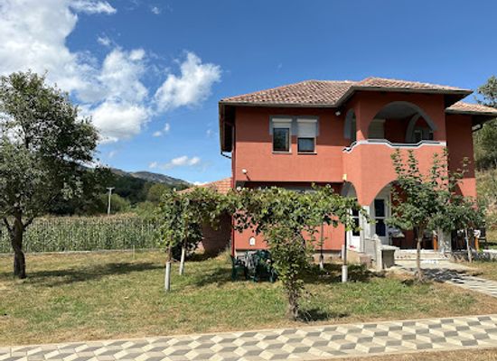 kosovo/podujevo/restaurant/shtepia-emin-abdullahu