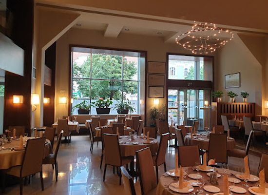 hungary/matra/restaurant/kekes-zold
