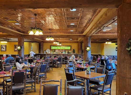 missouri/ozarks/restaurant/the-keeter-center-dining