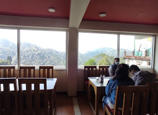 india/darjeeling/batasia-loop/restaurant/ghale-s-restaurant