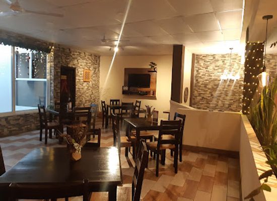 guatemala/verapaces/restaurant/casa-mokcar