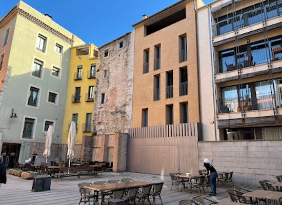 spain/girona/barri-vell-old-town/restaurant/restaurant-mimolet