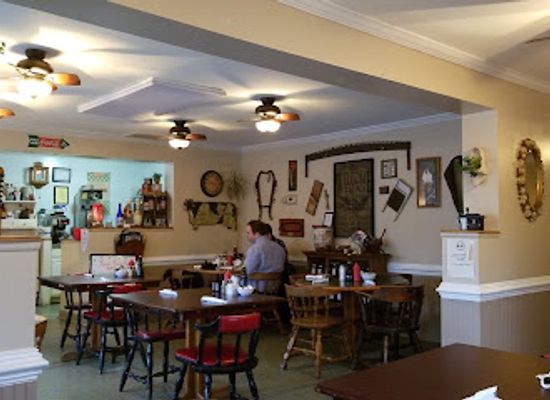 maryland/appalachian-plateau/restaurant/pine-grove-restaurant