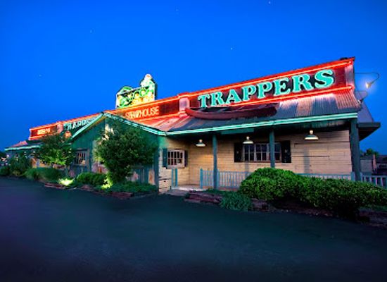 oklahoma/oklahoma-city/restaurant/trapper-s-fishcamp-grill