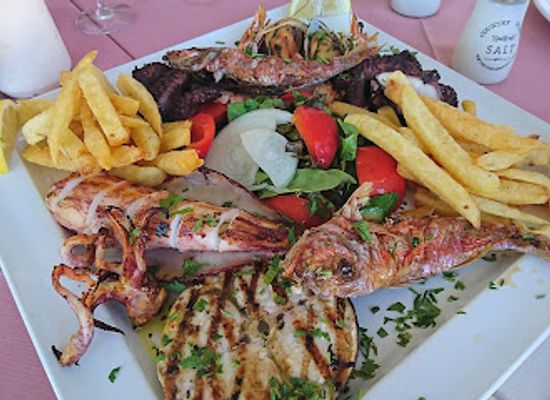 cyprus/ayia-napa/restaurant/othellos-restaurant