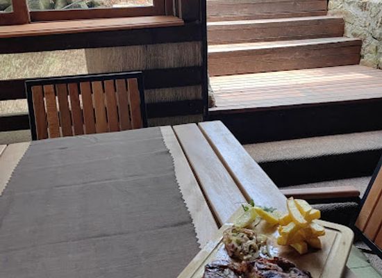 bulgaria/vitosha-mountain/restaurant/vitoha-restaurant-garden