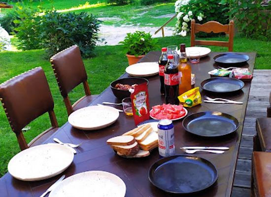 latvia/talsi/restaurant/talsu-kebabs-amelijas-istaba