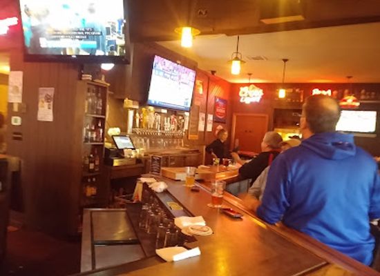 wisconsin/chippewa-valley/restaurant/fill-inn-station