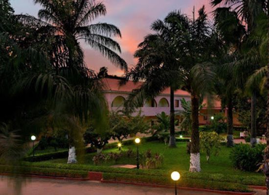 guinea-bissau/cacheu-region/restaurant/dunia-hotel-bissau-azalai-hotel-24-de-setembro
