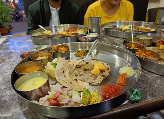 india/mysore/restaurant/purohit-restaurant-and-residency