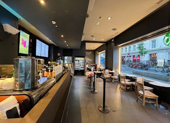 spain/madrid/sol/restaurant/starbucks