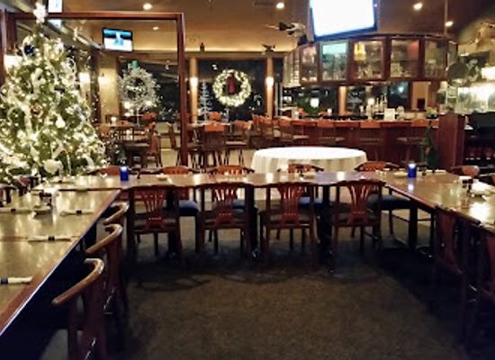 wisconsin/la-crosse/restaurant/huck-finn-s-on-the-water