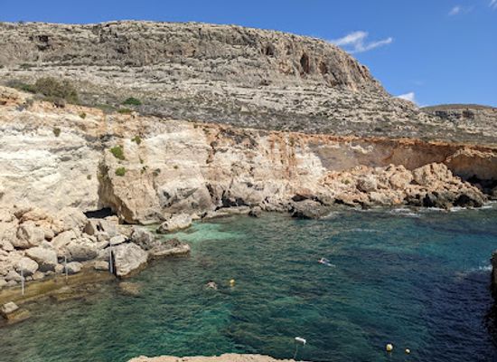 malta/blue-grotto/restaurant/blue-cave-bar-restaurant
