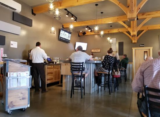 vermont/franklin-county/restaurant/mill-river-brewing-bbq-smokehouse