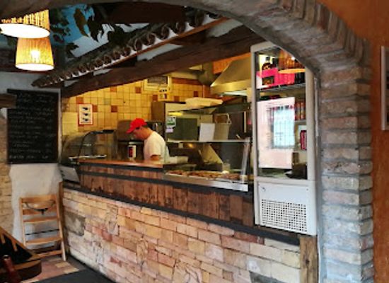 slovenia/izola/restaurant/fast-food-veni
