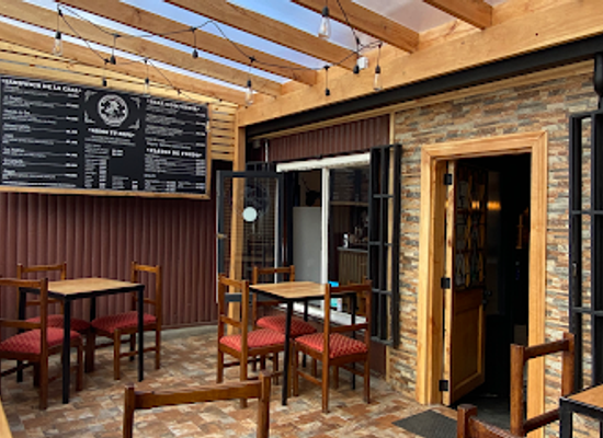chile/aysen-region/restaurant/la-moneda-de-oro
