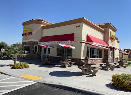 arizona/saguaro-national-park/restaurant/in-n-out-burger