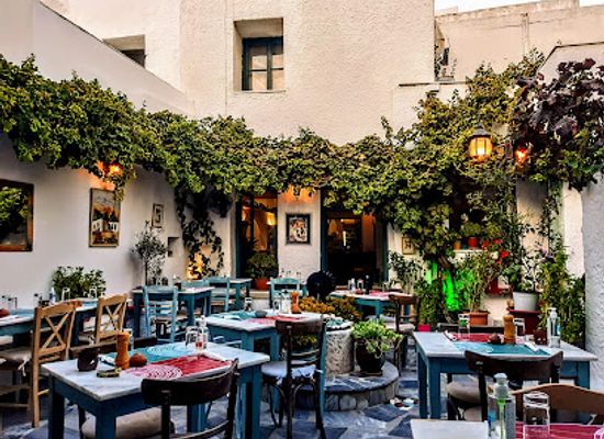 greece/naxos/restaurant/labyrinth-wine-restaurant