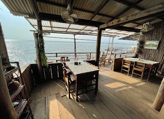 cambodia/kep/restaurant/arts-cafe