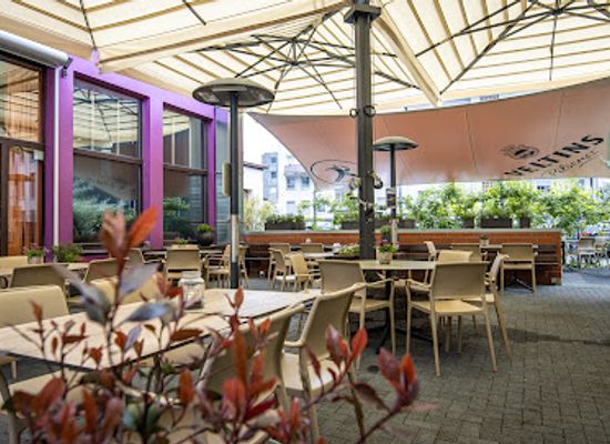 germany/ruhr/restaurant/livingroom