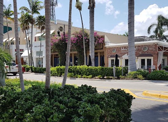 florida/naples-beach/restaurant/hob-nob