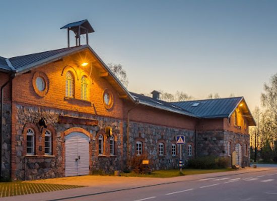 estonia/laane-virumaa/restaurant/musta-taku-tall