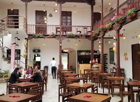 ecuador/loja/restaurant/casa-encantada