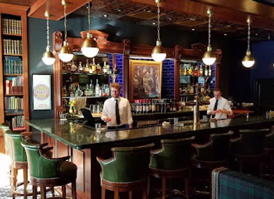 ohio/eastern-ohio/restaurant/the-alcove-restaurant-lounge