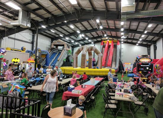 ohio/chillicothe/restaurant/triple-crown-family-fun-center