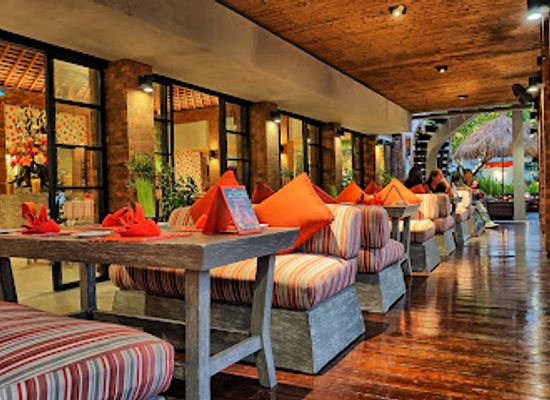 indonesia/bali/kuta/restaurant/rosso-vivo-dine-lounge