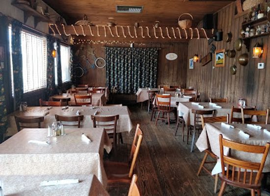 massachusetts/berkshires/restaurant/olde-forge-restaurant