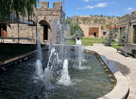armenia/aparan-reservoir/restaurant/armenia-garden