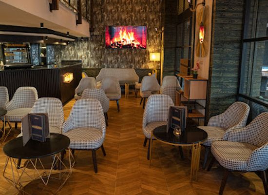 morocco/gharb/restaurant/cafe-restaurant-broadway